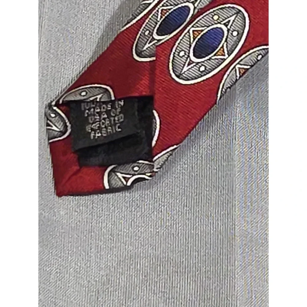 J.S.A. Bank Executive Collection 100% Silk Tie, 57